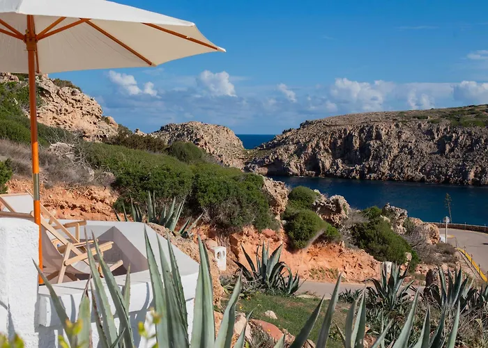 Unique Beachfront * קאלה מורל